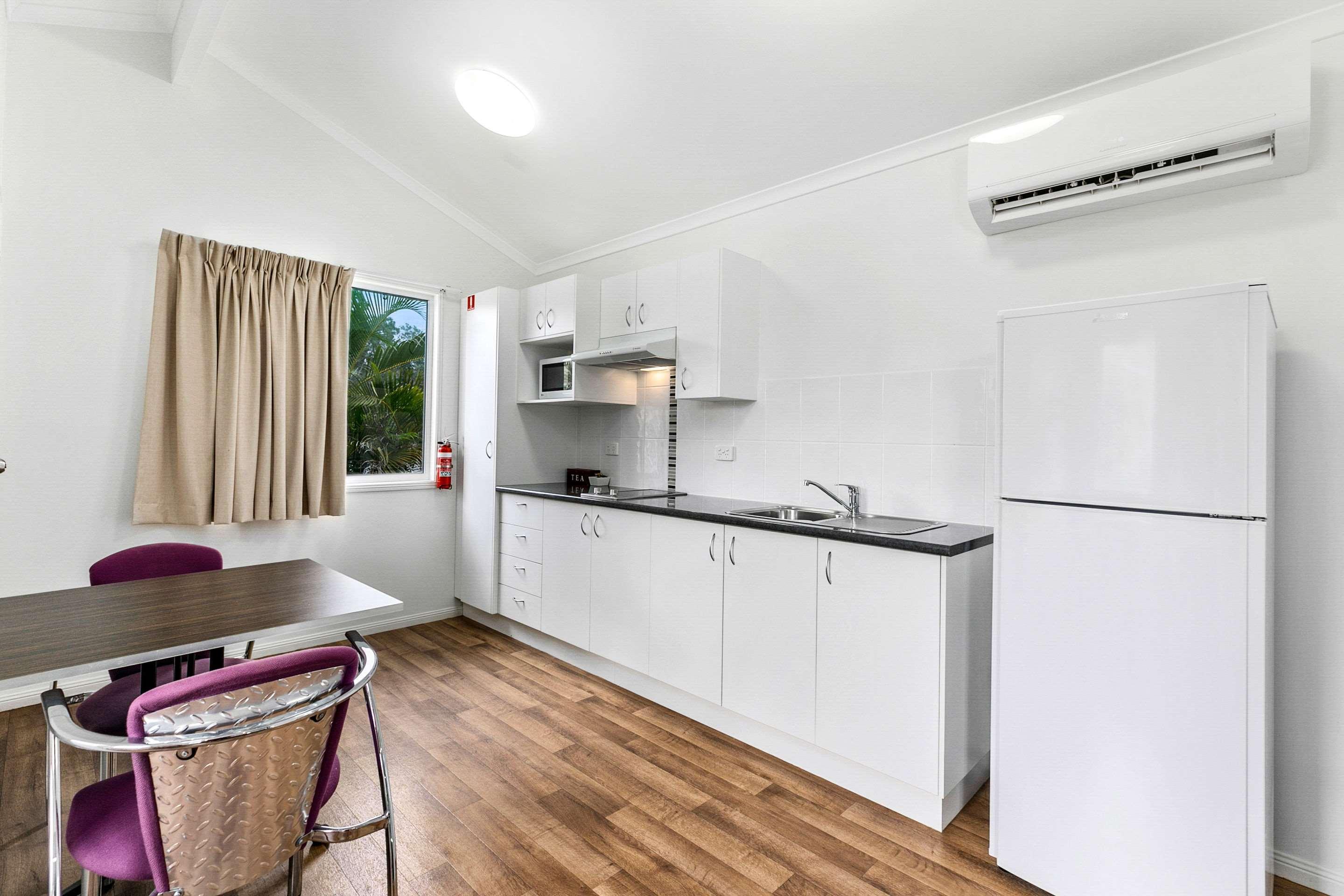 Comfort Inn Parklands Calliope Bagian luar foto