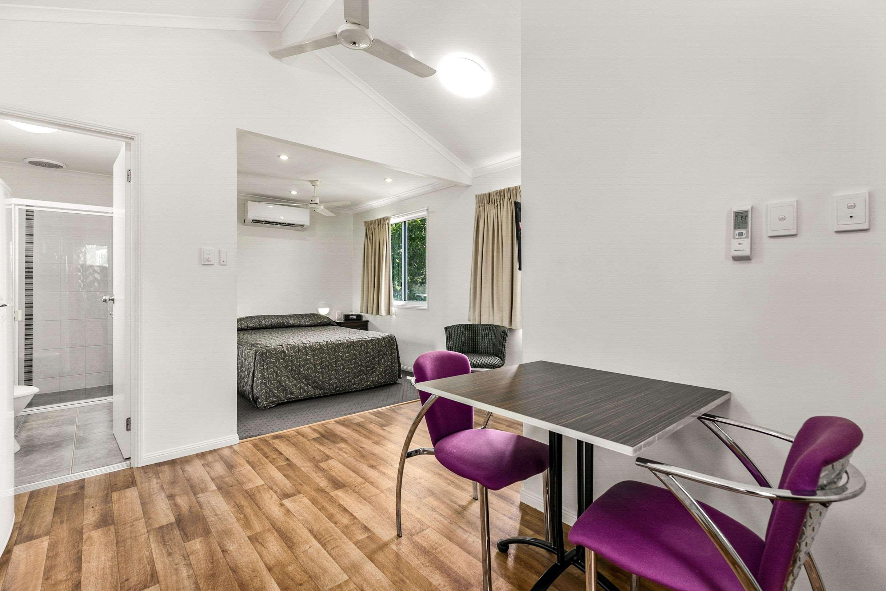 Comfort Inn Parklands Calliope Bagian luar foto